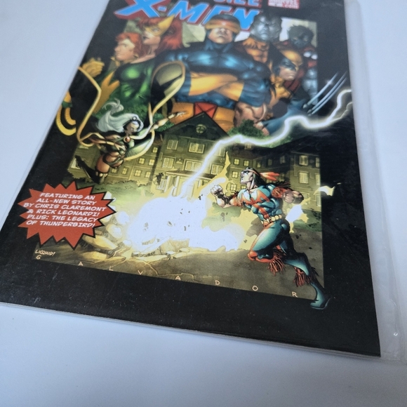 Marvel Giant-Size X-Men Comic Book - Picture 3 of 6